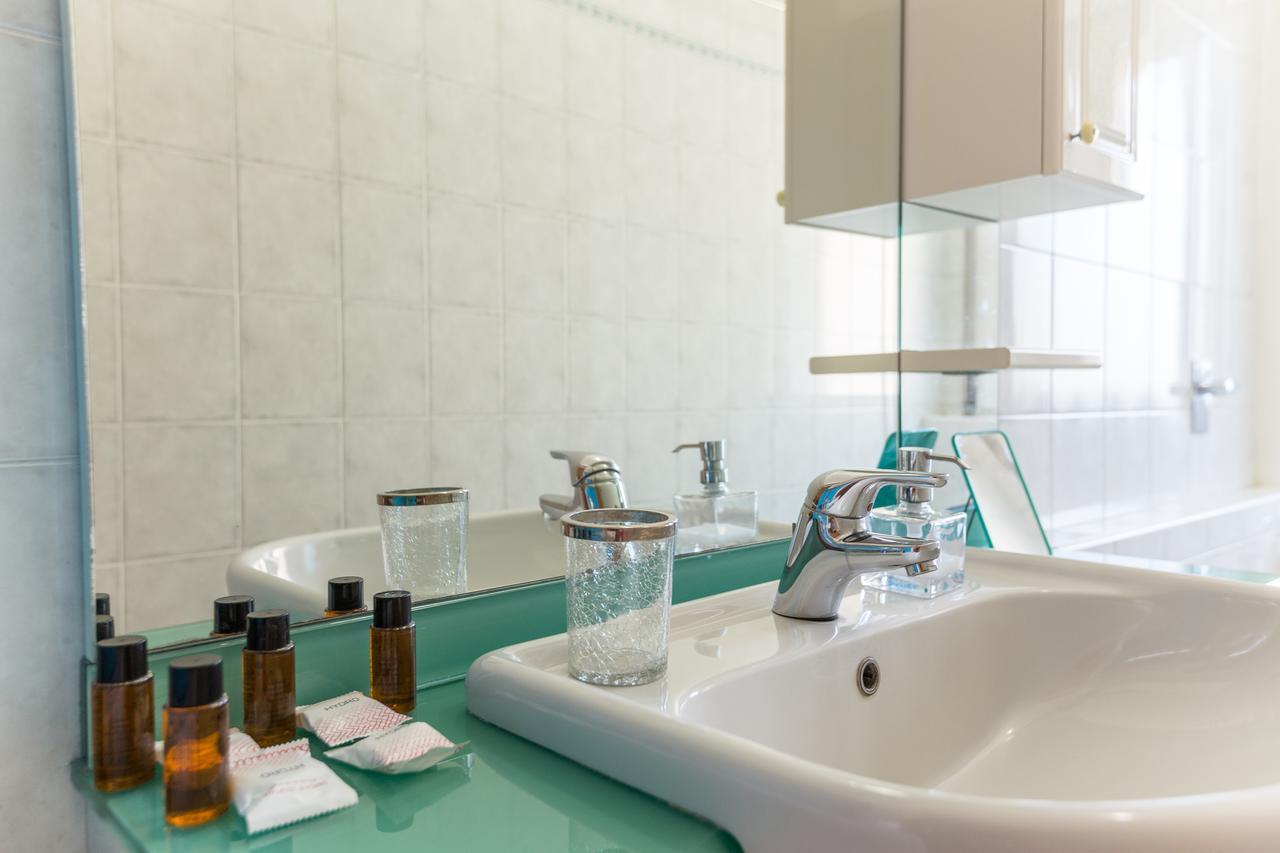Linate Airport Apartment Mailand Exterior foto